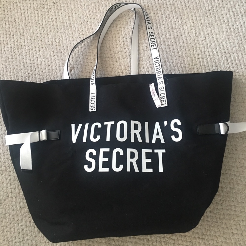Victoria’s Secret Tote